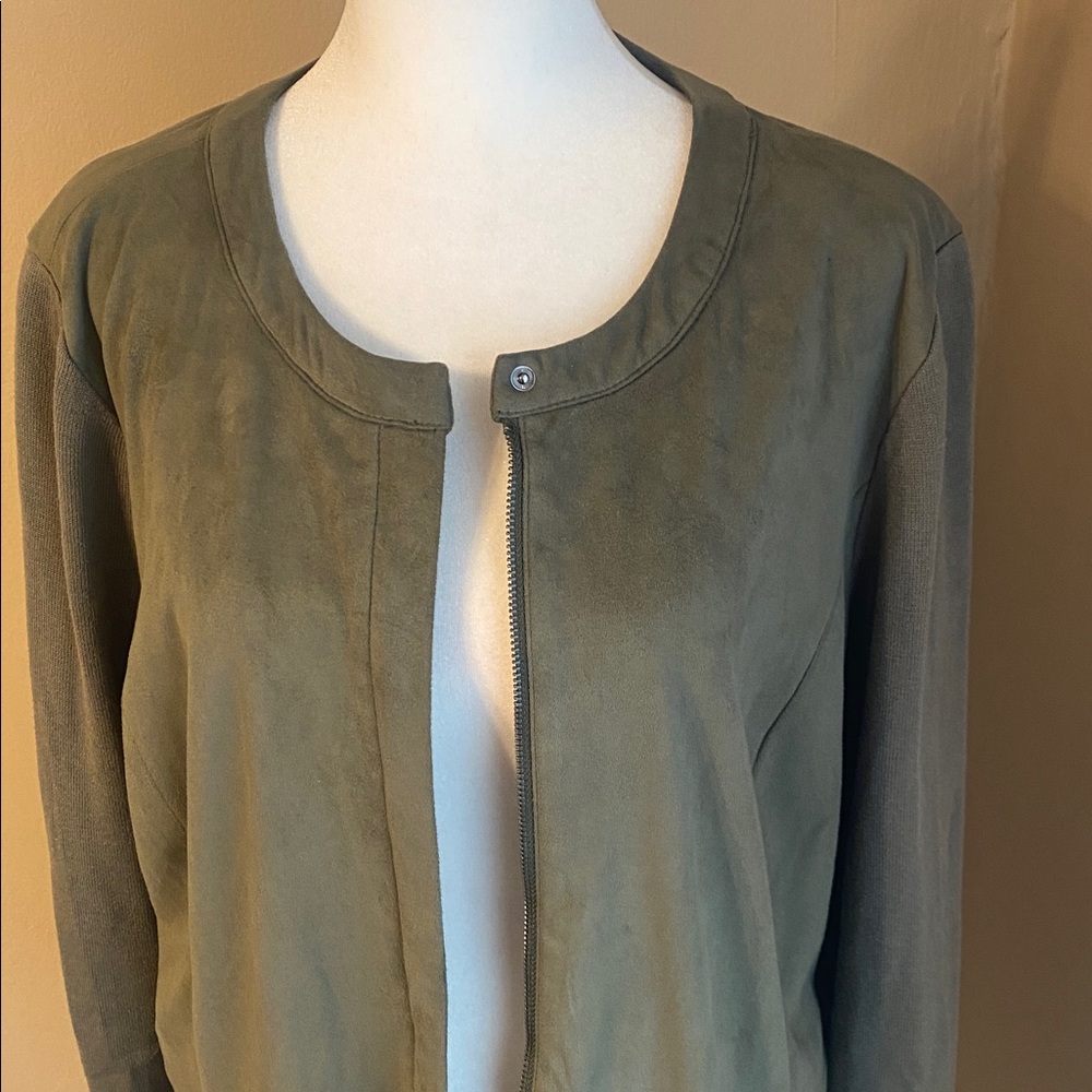 EUC H BY HALSTON Green Faux Suede Jacket Ribbed Sleeves 16